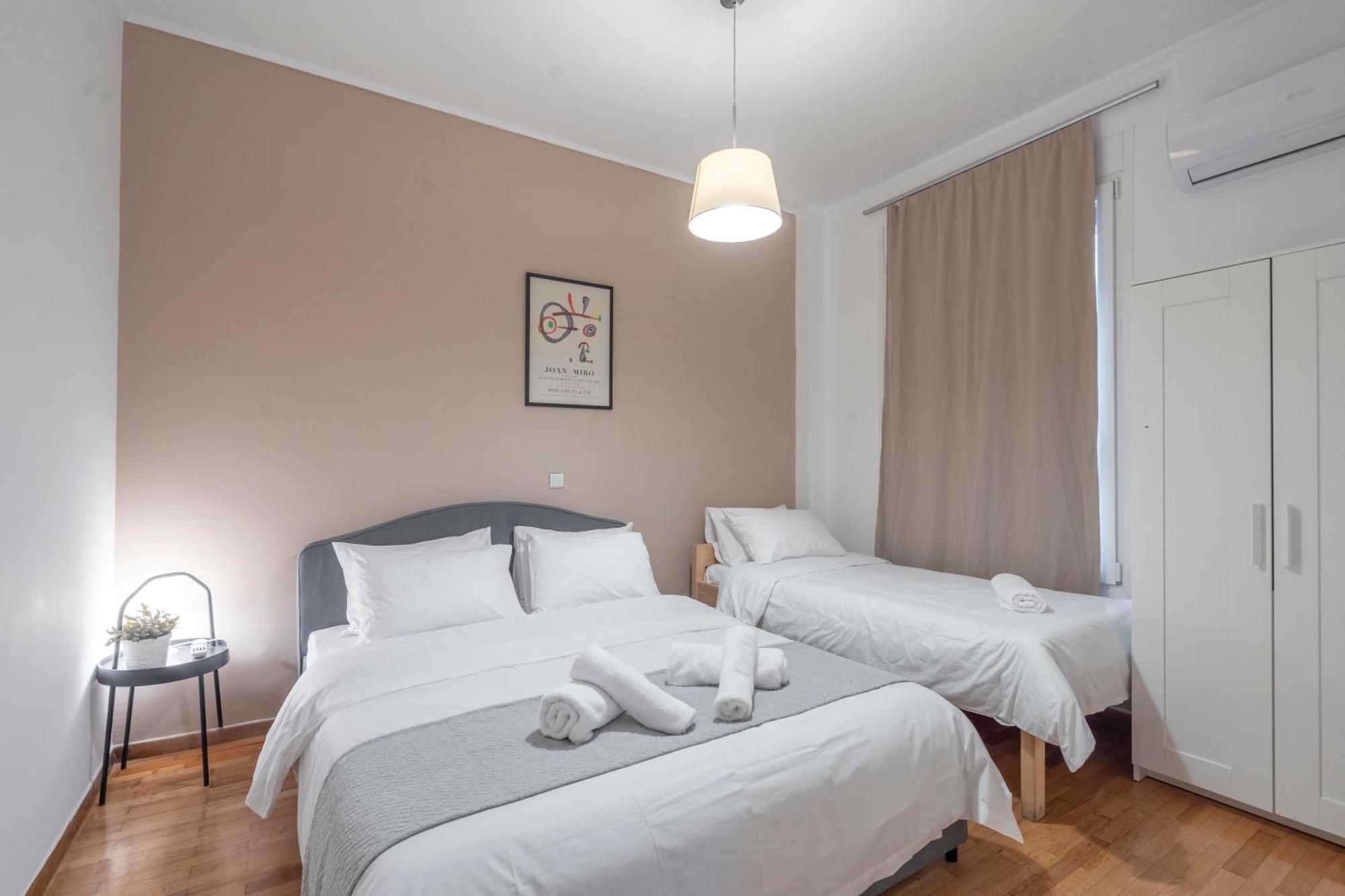 Apartment Jardin Maison: Amazing 2br In Koukaki *